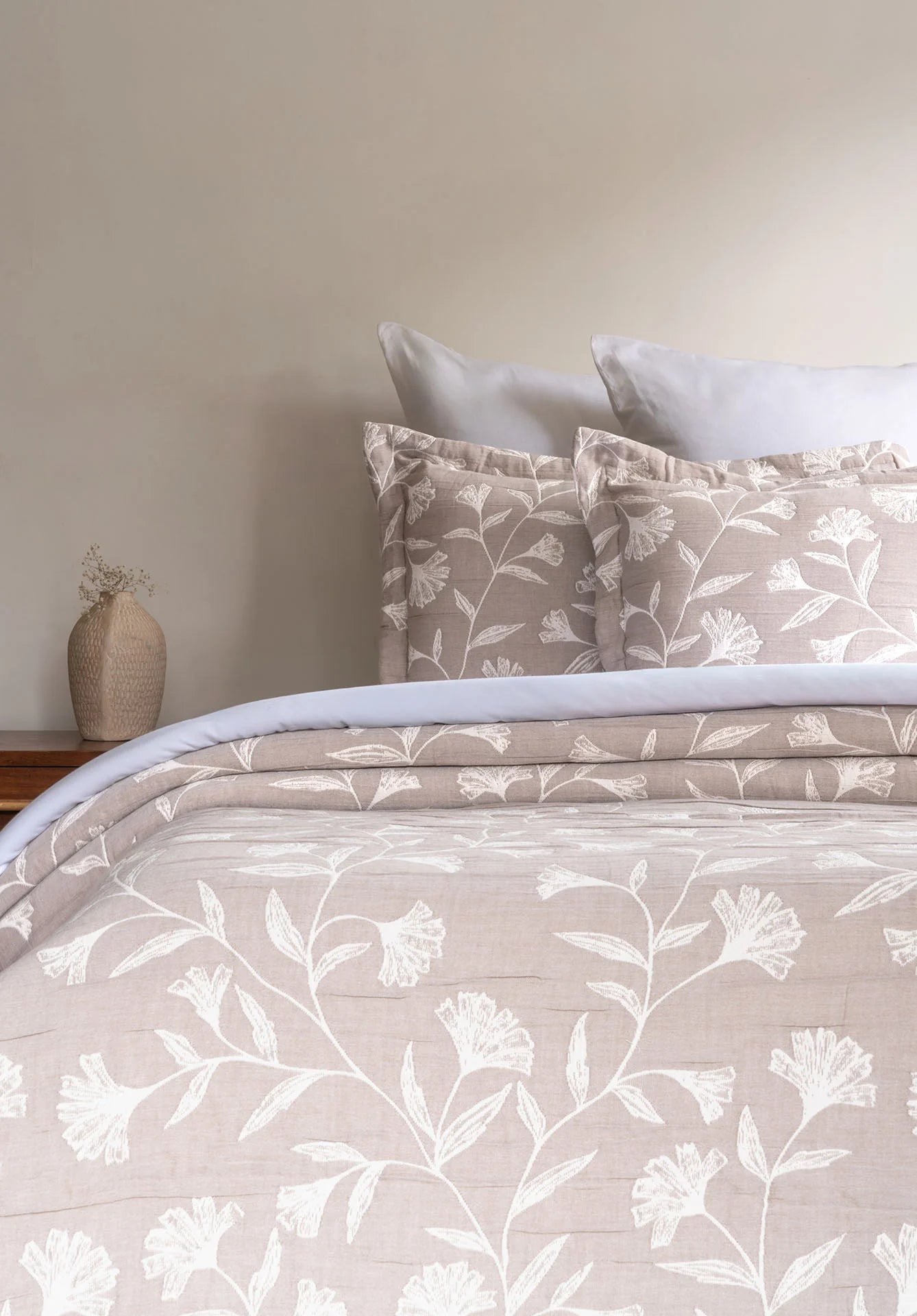 Niraa Earthloom Collection - Petal Whisper