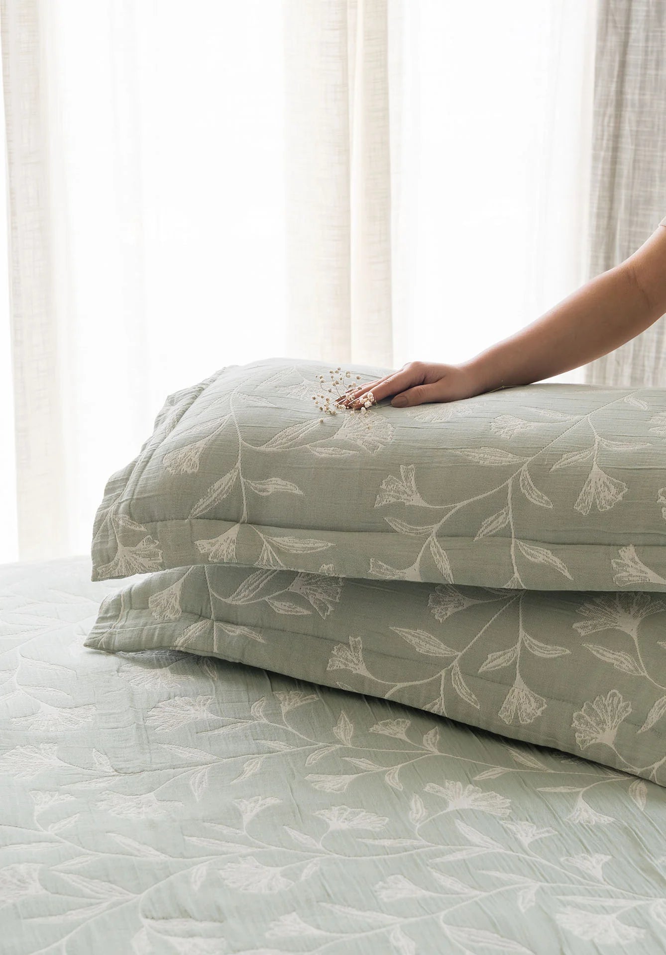 Niraa Earthloom Collection - Petal Whisper