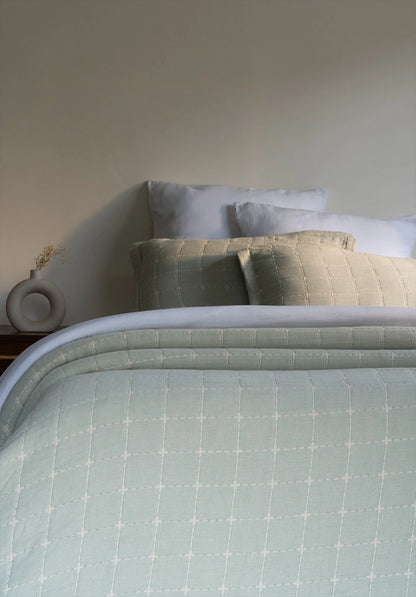 NIRAA Earthloom Tessera Bedspread