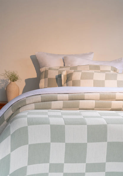 NIRAA Earthloom Serein- Checkered Bedspread